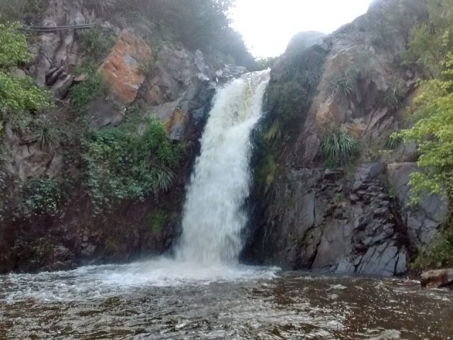 Cascada de Los Hornillos