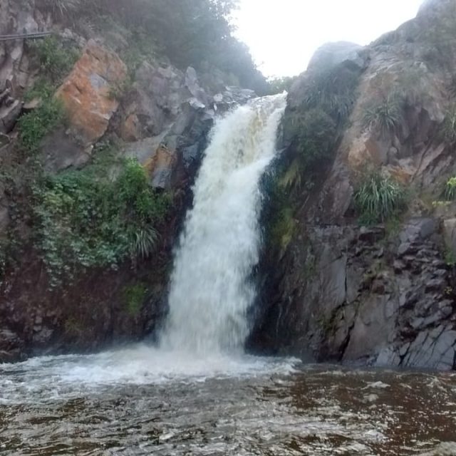 Cascada de Los Hornillos